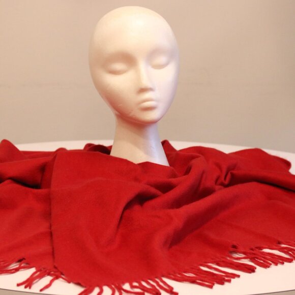 $985 XL LONG HOLLAND & SHERRY 100% CASHMERE RED SCARF WRAP SHAWL Scotland 29x 75 - Picture 10 of 12